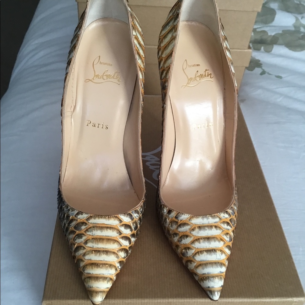 Authentic Christian Louboutin So Kate Python Pumps